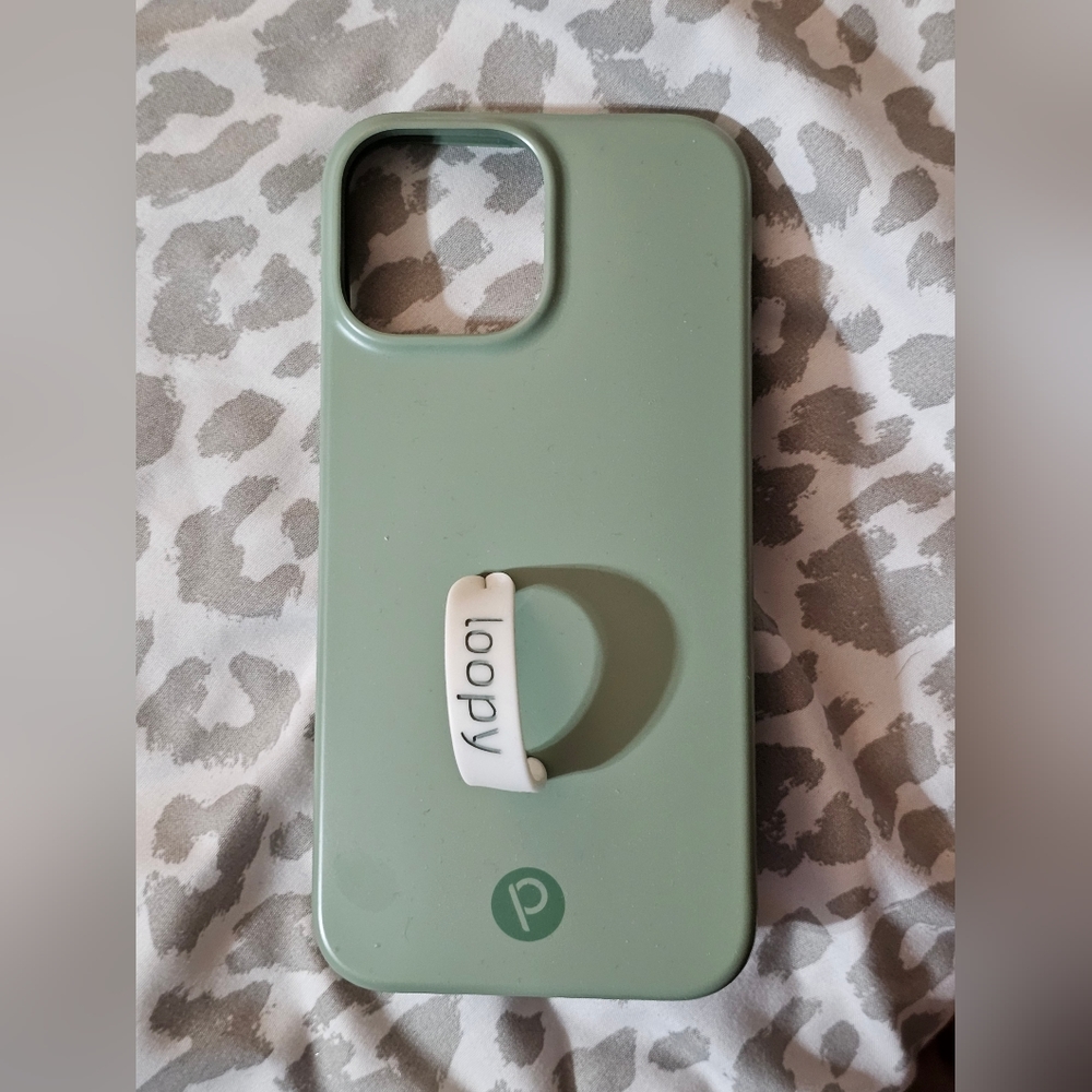 Sage green loopy iphone 14 pro max